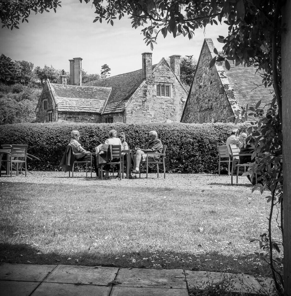isle of wight gardens - mottistone tea garden
