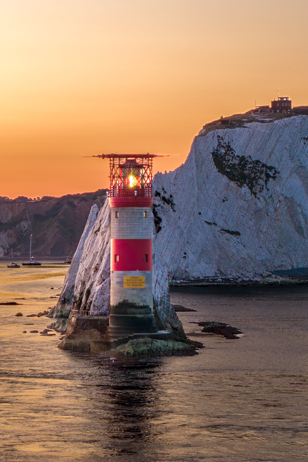 the-needles-lighthouse-isle-of-wight-canvas-fine-art-print